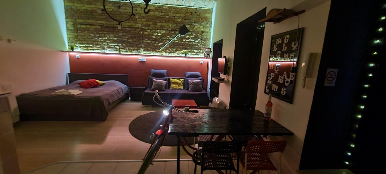 Aranyos Apartman Budapeste Exterior foto