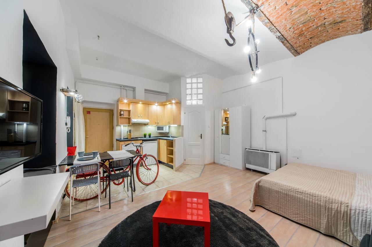 Aranyos Apartman Budapeste Exterior foto